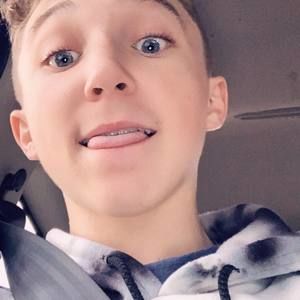 Meet your Posher, Dwight